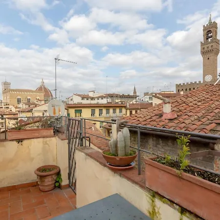 Penthouse Alexandra Tower Florença